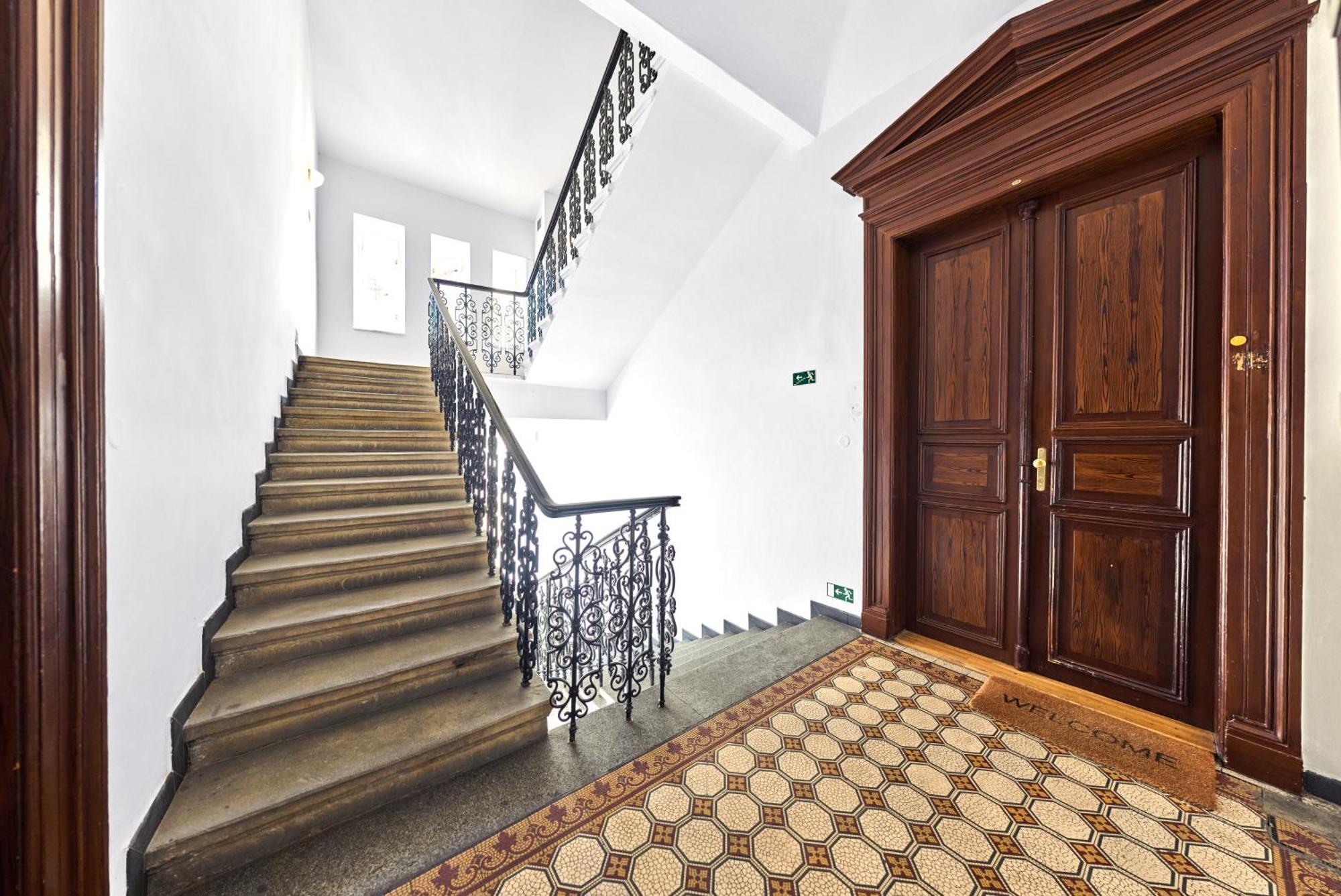 Royal Route Residence Lesser Town Prag Exteriör bild
